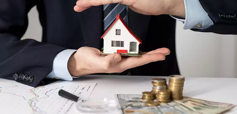 Who Do We Buy Houses From in Garland, TX?